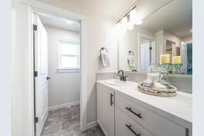 3741 Luchu Street #106, Medford, OR 97504 - Photo 7