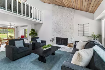 57308 Approach Lane #2, Sunriver, OR 97707 - Photo 3