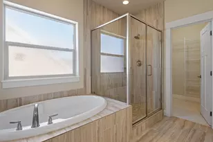 20510 SE Stanford Pl, Bend, OR 97702 - Photo 13