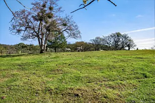 200 Mt Castle Dr, Eagle Point, OR 97524 - Photo 13