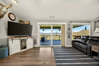 200 Mount Castle Drive, Eagle Point, OR 97524 - Photo 25