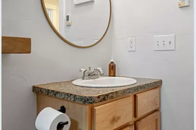 1304 NE Watson Drive, Bend, OR 97701 - Photo 15