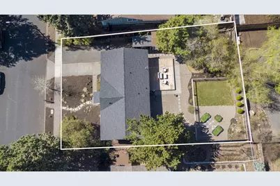 1304 NE Watson Drive, Bend, OR 97701 - Photo 29