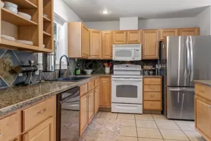1304 NE Watson Dr, Bend, OR 97701 - Photo 7