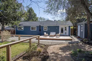 1304 NE Watson Dr, Bend, OR 97701 - Photo 21
