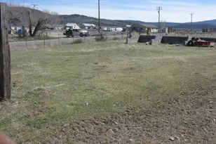 24086 Yellow Jacket Springs Rd, Beatty, OR 97621 - Photo 15