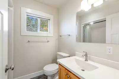 342 SE 7th Street, Madras, OR 97741 - Photo 9