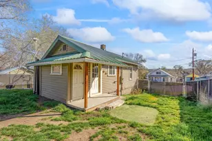 342 SE 7th St, Madras, OR 97741 - Photo 15