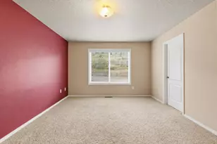 12445 Hwy 140 E, Klamath Falls, OR 97603 - Photo 27