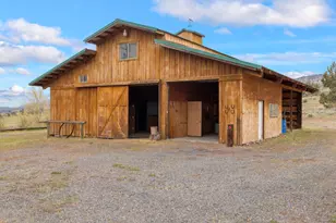 12445 Hwy 140 E, Klamath Falls, OR 97603 - Photo 51