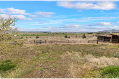 12445 Highway 140 E, Klamath Falls, OR 97603 - Photo 57