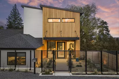 1901 NW 6th Street, Bend, OR 97703 - Photo 3