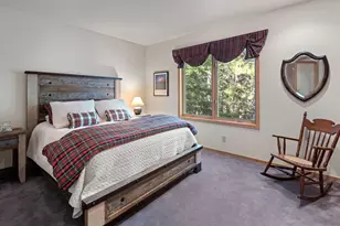 70440 Linnaea Borealis, Black Butte Ranch, OR 97759 - Photo 19