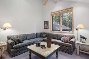 70440 Linnaea Borealis, Black Butte Ranch, OR 97759 - Photo 23