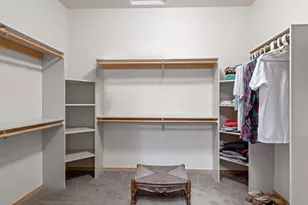 70440 Linnaea Borealis, Black Butte Ranch, OR 97759 - Photo 15