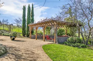 988 Dead Indian Memorial Rd, Ashland, OR 97520 - Photo 29