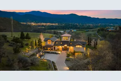 988 Dead Indian Memorial Road, Ashland, OR 97520 - Photo 119