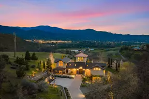 988 Dead Indian Memorial Rd, Ashland, OR 97520 - Photo 119