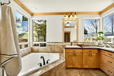 988 Dead Indian Memorial Road, Ashland, OR 97520 - Photo 81