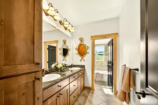 988 Dead Indian Memorial Rd, Ashland, OR 97520 - Photo 91