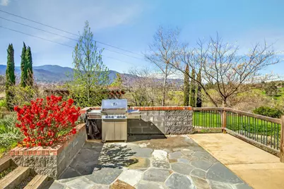 988 Dead Indian Memorial Road, Ashland, OR 97520 - Photo 37