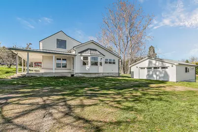 593 Crowson Road, Ashland, OR 97520 - Photo 3