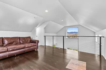 593 Crowson Road, Ashland, OR 97520 - Photo 25