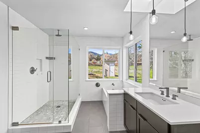 593 Crowson Road, Ashland, OR 97520 - Photo 15