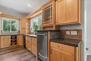 3375 Little Applegate Rd, Jacksonville, OR 97530 - Photo 15