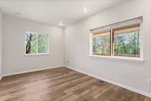 3375 Little Applegate Rd, Jacksonville, OR 97530 - Photo 23