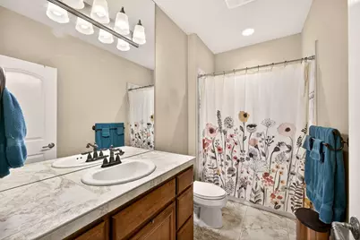 692 Vansant Street, Ashland, OR 97520 - Photo 35