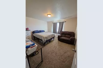 5556 State Street, Klamath Falls, OR 97603 - Photo 15