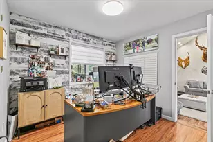 135 Candice Ct, Medford, OR 97504 - Photo 13