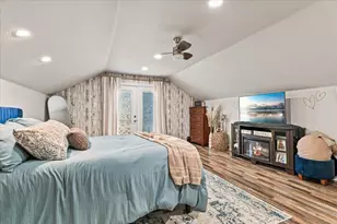 135 Candice Ct, Medford, OR 97504 - Photo 19