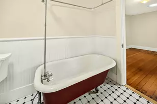 131 4th St, Ashland, OR 97520 - Photo 23