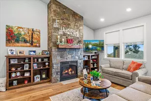 63114 Pikes Ct, Bend, OR 97701 - Photo 7