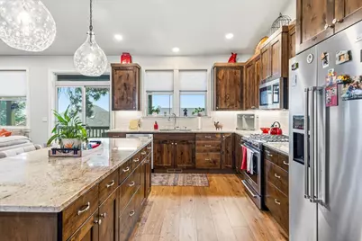 63114 Pikes Court, Bend, OR 97701 - Photo 11