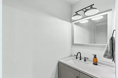 4131 W Griffin Creek Road, Medford, OR 97501 - Photo 29