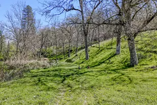 4131 W Griffin Creek Rd, Medford, OR 97501 - Photo 39