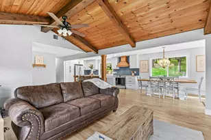 4131 W Griffin Creek Rd, Medford, OR 97501 - Photo 7