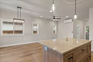 2569 Tiffin Wy, Medford, OR 97504 - Photo 9