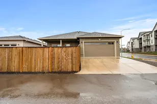 2569 Tiffin Wy, Medford, OR 97504 - Photo 25