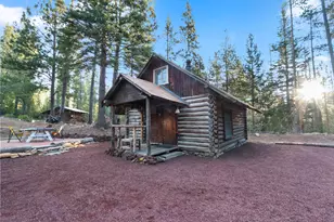 61567 Bearwallow Rd, Bend, OR 97703 - Photo 19