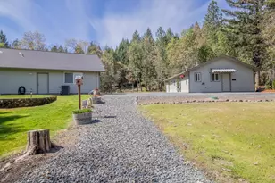 185 Starflower Way, Merlin, OR 97532 - Photo 55