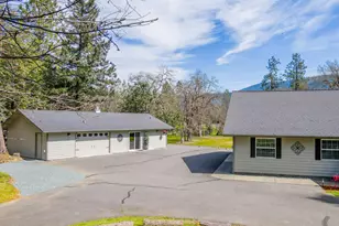 185 Starflower Way, Merlin, OR 97532 - Photo 43