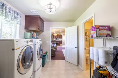 185 Starflower Way, Merlin, OR 97532 - Photo 29