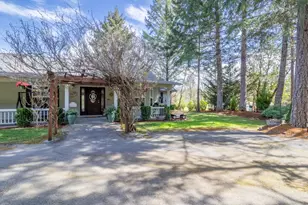 185 Starflower Way, Merlin, OR 97532 - Photo 45