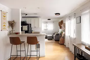 1010 NW Roanoke Ave, Bend, OR 97703 - Photo 3