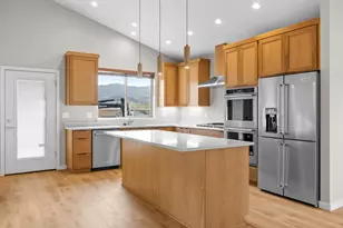 97 Gangnes Dr, Talent, OR 97540 - Photo 13