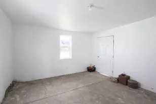 2816 Duell Ave, Medford, OR 97501 - Photo 13